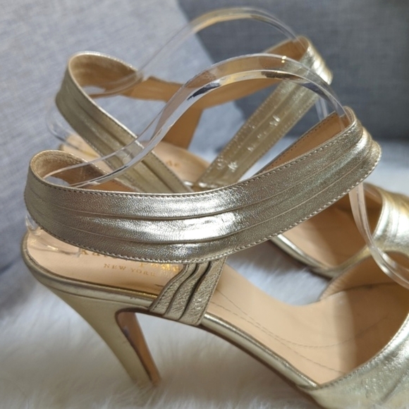 Kate Spade Soft Gold Leather Lightweight Slingback Sandals Size 8.5 - Picture 7 of 16